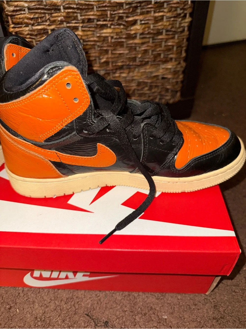 Air Jordan 1 Shattered Backboard 3.0